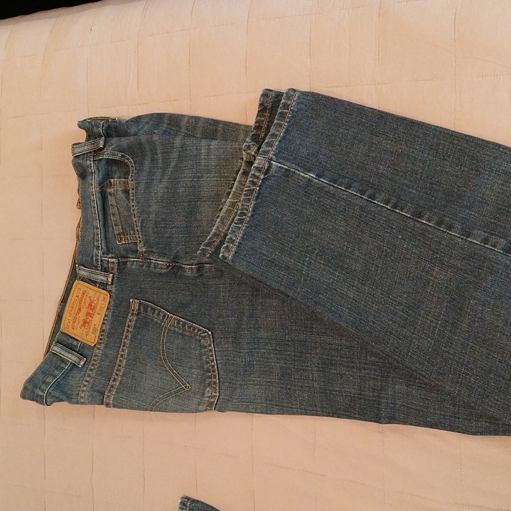 Vintage Levi’s 559 Relaxed Fit Distressed Blue Jean, 38x34